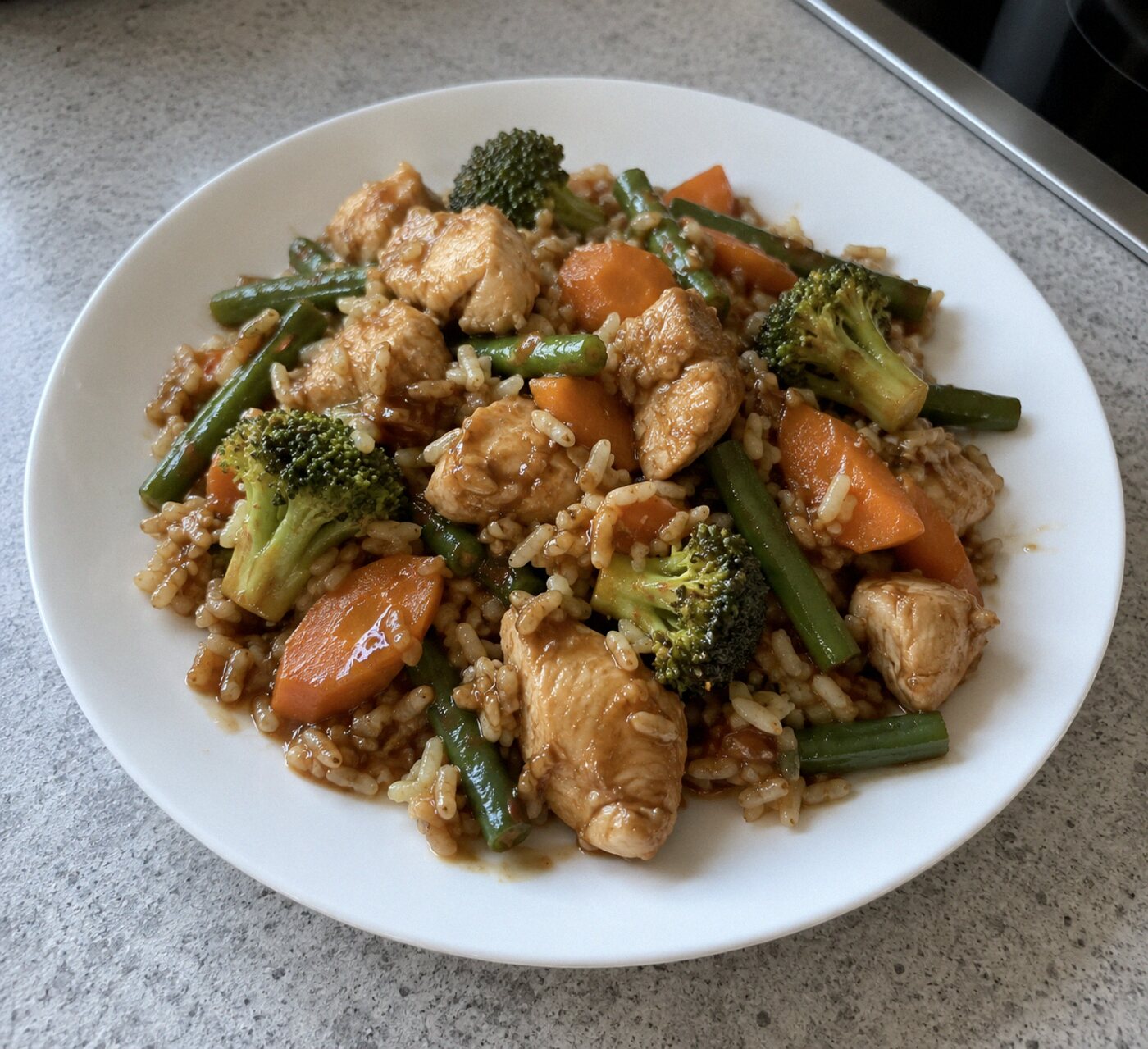 Ovenschotel met teriyakikip en rijst